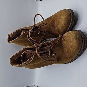 Women's Harlow Burnished Leather Wedge Bootie size 8m